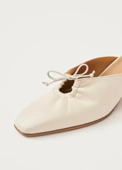 Amar Creme Leder Pantoletten