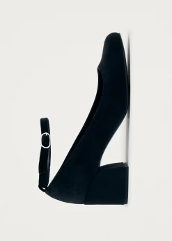 Antoine Velvet Black Pumps