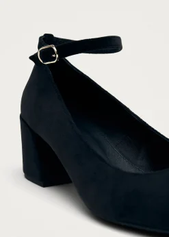 Antoine Velvet Black Pumps