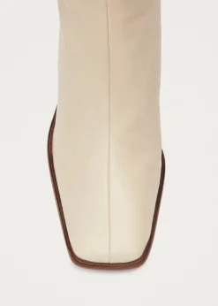 East Cremefarbene Lederstiefel