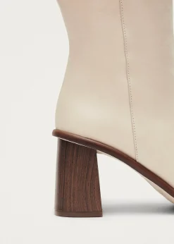 East Cremefarbene Lederstiefel
