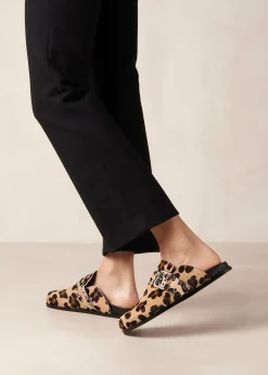 Halia Beige Leopard Leder Clogs