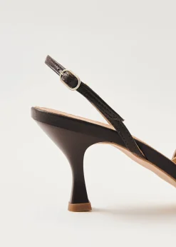 Joelle Braune Lederpumps