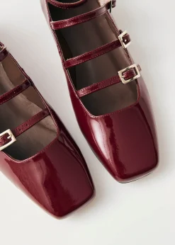 Luke Burgund Mary Jane Ballerinas aus Lackleder