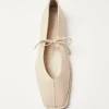 Sway Cremefarbene Leder-Ballerinas
