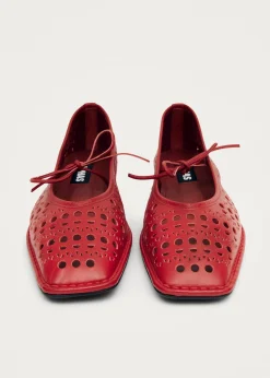 Sway Slit Rote Leder-Ballerinas