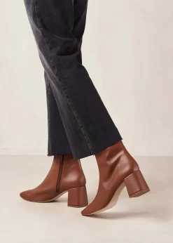 Watercolor Gingerbread Braune Vegane Lederstiefel