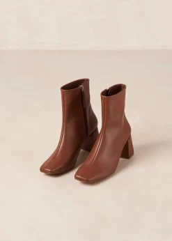 Watercolor Gingerbread Braune Vegane Lederstiefel