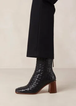 West Braided Schwarze Lederstiefel